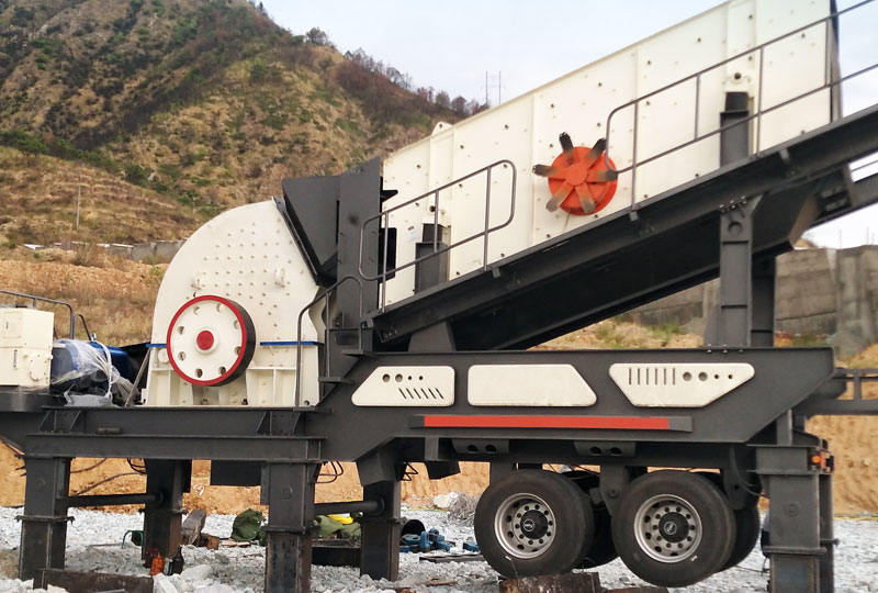 River Gravel Mobile Crushing Plant in Kenya